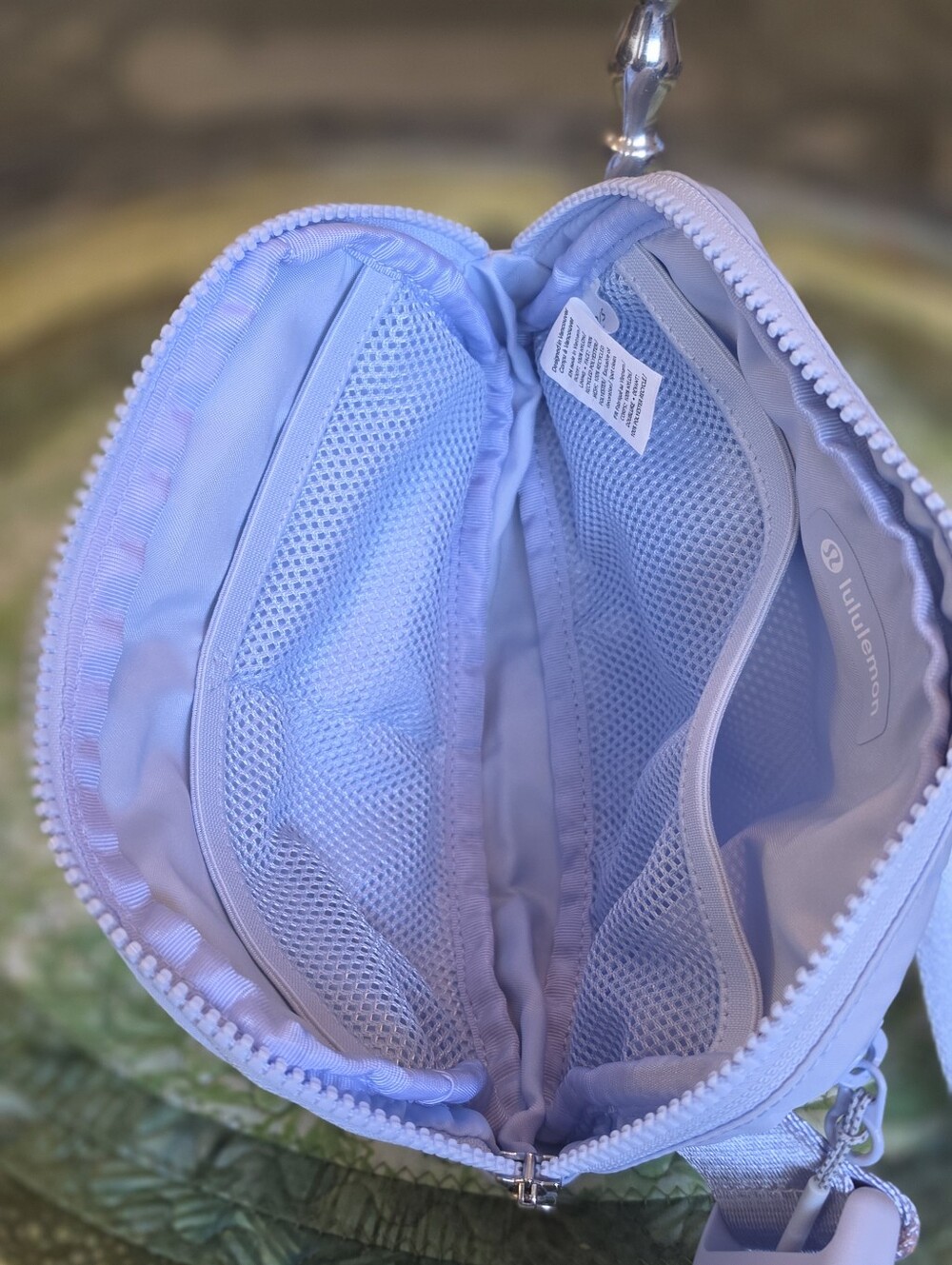 Lululemon Pastel Blue Everywhere Belt Bag 1L Belt Bag Crossbody HTF - Picture 5 of 5